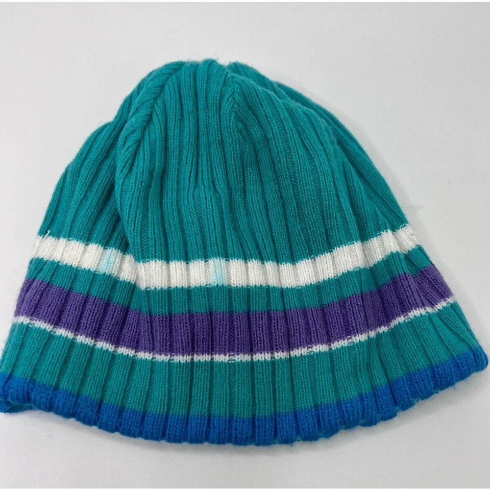 Columbia Knit Green Striped Beanie Winter Snow Hat Ski Cap Youth Unisex